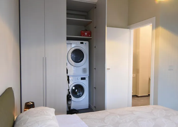 De' Carracci Gasthuis 3*